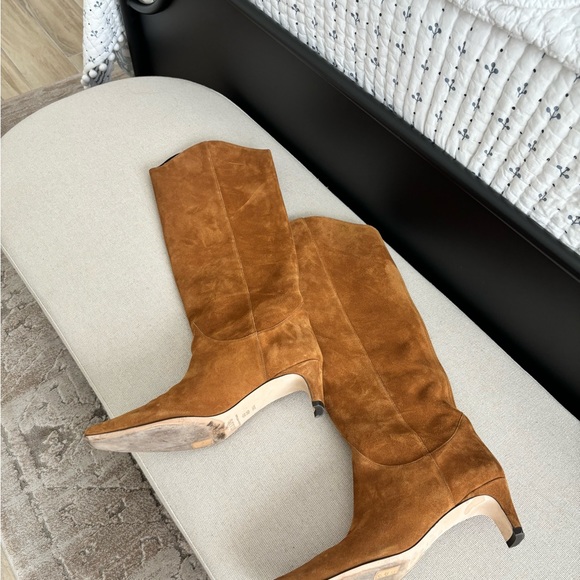 Staud boots. 9.5 worn once. Brand new condition. Tan suede - Picture 3 of 4